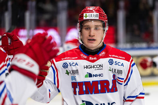 Timrås Oliver Kapanen jublar