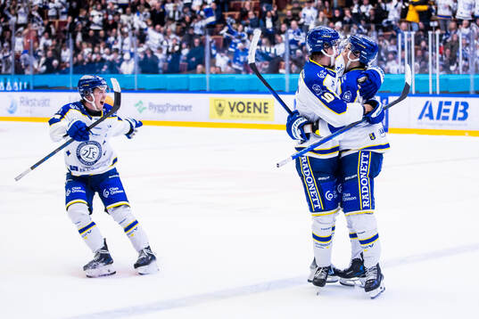 Leksands Max Veronneau jublar