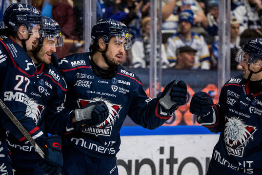 Linköpings Remi Elie jublar