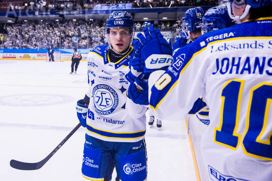 Leksands Alexander Lundqvist jublar