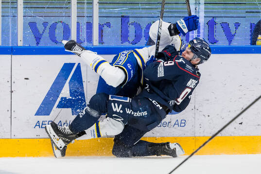 Leksands Dennis Altörn och Linköpings Rasmus Rissanen
