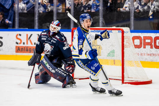 Leksands Max Veronneau jublar