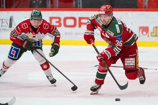 Modos Sebastian Ohlsson och Frölundas Noah Hasa