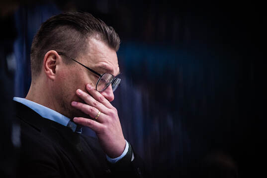 Björklövens tränare Björn Hellkvist deppar