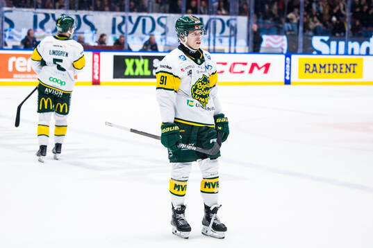 Björklövens Oscar Tellström deppar