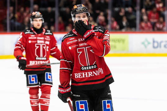 Örebros Peetro Seppälä deppar