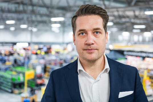 Tre Kronors förbundskapten Sam Hallam