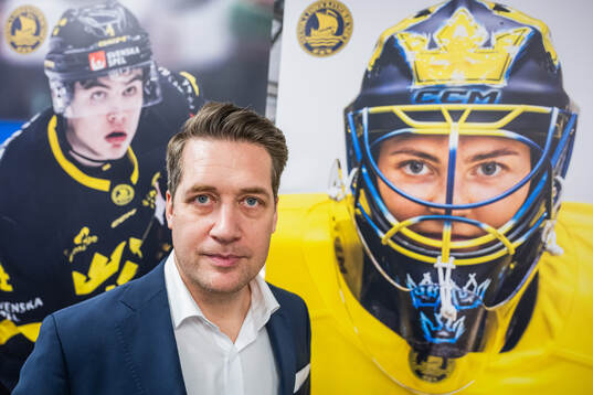 Bläddra bland fler bilder av Ishockey, Sverige, Presskonferens