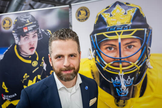 Damkronornas förbundskapten Ulf Lundberg