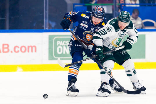 Växjös Dennis Rasmussen och Färjestads Oskar Steen