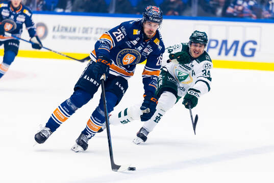 Växjös Emil Larsson och Färjestads Michael Lindqvist