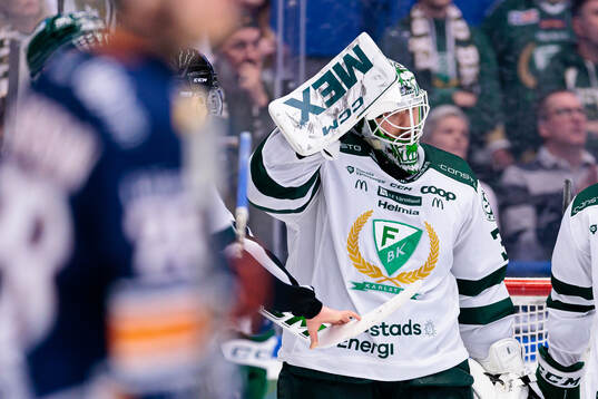 Färjestads målvakt Maxime Lagacé har ont