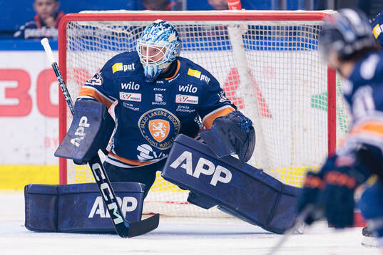 Växjös målvakt Emil Larmi