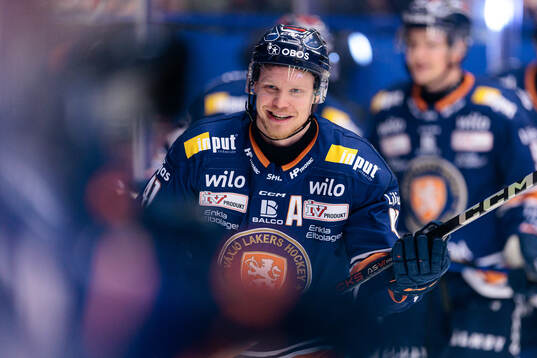 Växjös Ludvig Nilsson jublar fter sitt 2-0 mål