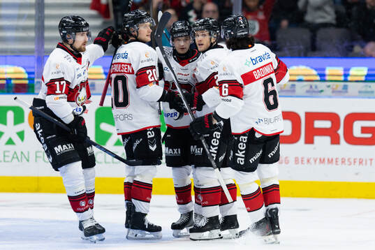 Malmö Redhawks Christoffer Forsberg jublar