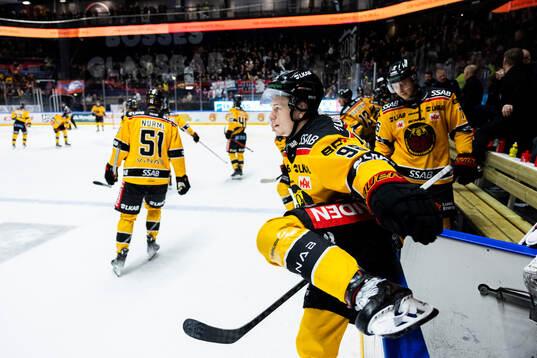 Luleås Pontus Andreasson jublar