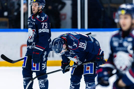 Linköpings Nicholas Shore och Patrick Russell deppar