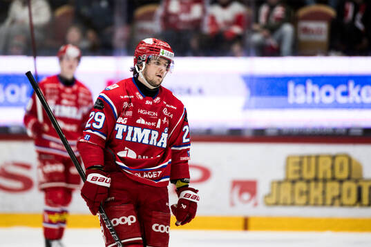 Timrås Filip Hållander deppar