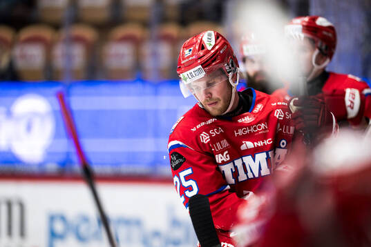 Timrås Linus Nässén deppar