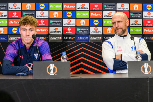 Hugo Bolin and Head coach Henrik Rydström of Malmö FF