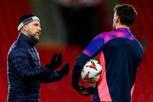 Head coach Henrik Rydström and Colin Rösler of Malmö FF