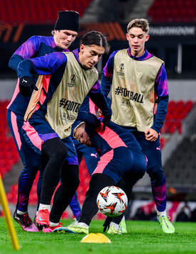 Oliver Berg and Gentian Lajqi of Malmö FF