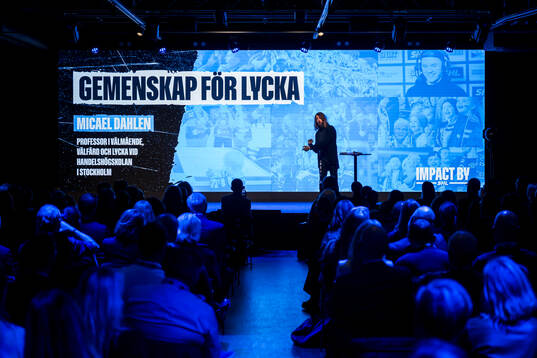 Micael Dahlen, professor i välmående, välfärd och lycka