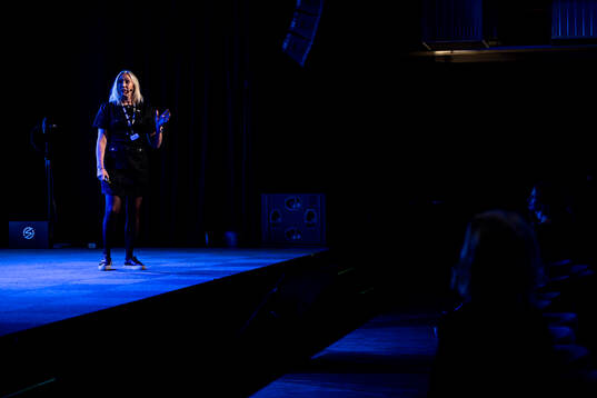 Helena Mueller, Grant Thornton