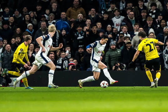Heung-Min Son of Tottenham Hotspur and Besfort Zeneli of
