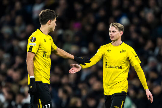 Besfort Zeneli and Simon Hedlund of Elfsborg
