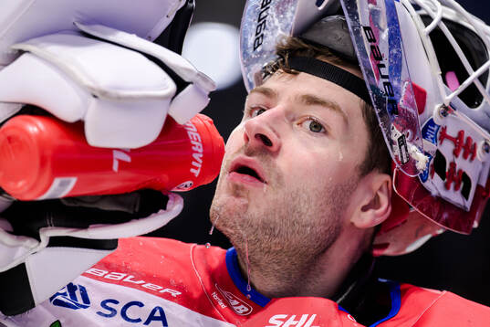 Timrås målvakt Tim Juel