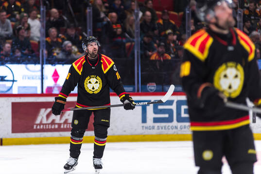 Brynäs Simon Bertilsson deppar