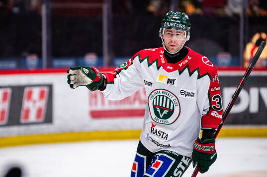 Frölundas Mikael Ruohomaa jublar