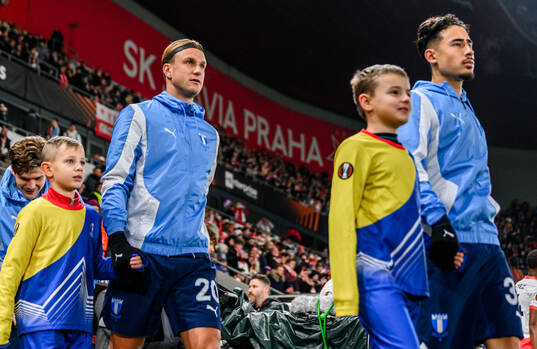 Erik Botheim and Adrian Skogmar of Malmö FF