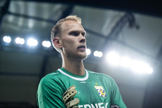 Goalkeeper Pontus Dahlberg of IFK Göteborg