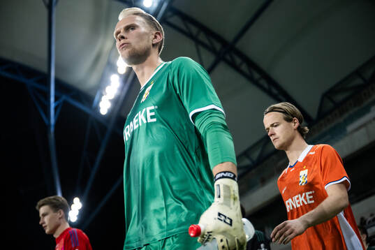 Goalkeeper Pontus Dahlberg and August Erlingmark of IFK