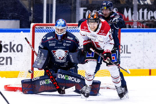 Linköpings målvakt Jesper Myrenberg och Olle Strandell