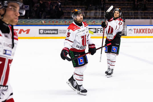 Örebros David Quenneville deppar