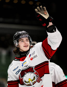 Malmö Redhawks Dominik Badinka jublar