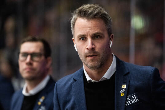 Skellefteås assisterande tränare Pontus Petterström