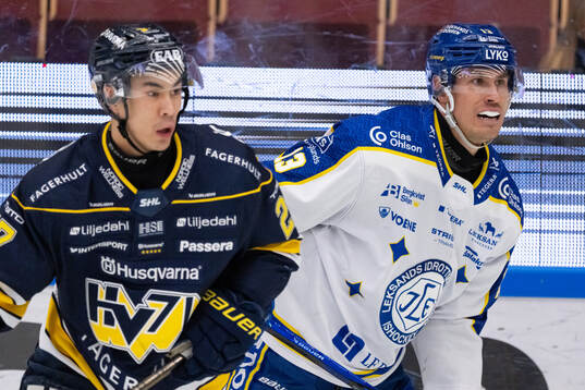 HV71s Jonathan Ang och Leksands Jon Knuts