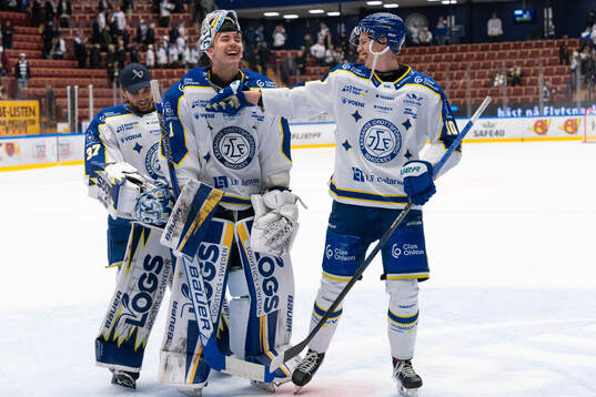 Leksands målvakt Jakob Hellsten , Marcus Gidlöf och Anton