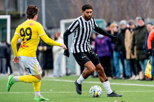 Falkenbergs Oskar Lindberg och Landskronas Rassa Rahmani
