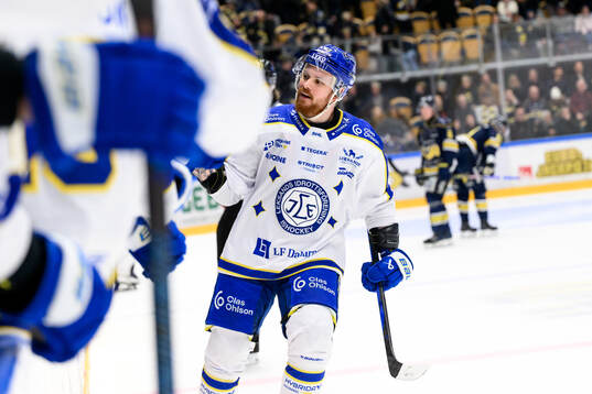 Leksands Lucas Elvenes jublar