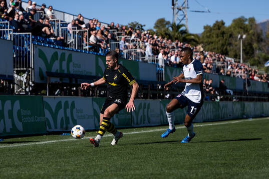 Dino Besirovic of AIK and Gift Links of AGF Århus