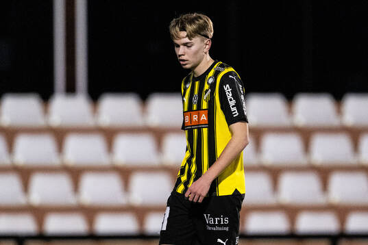 Elias Börjesson of Häcken looks dejected