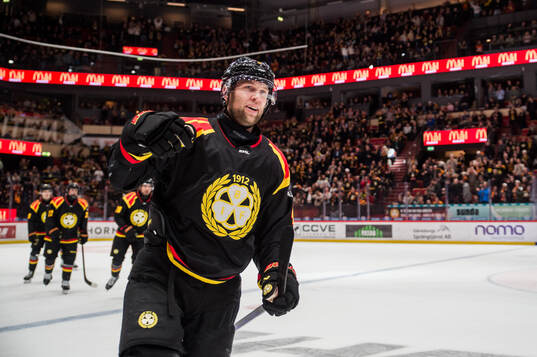 Brynäs Greg Scott jublar