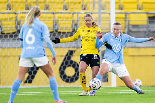 Elfsborgs Alice Broman och Malmö FFs Sara Kanutte