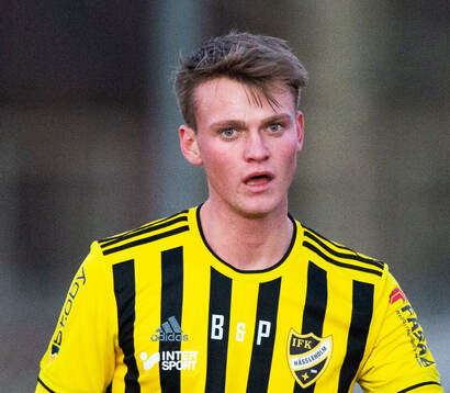 IFK Hässleholms Aleksander Saistam i träningsmatchen