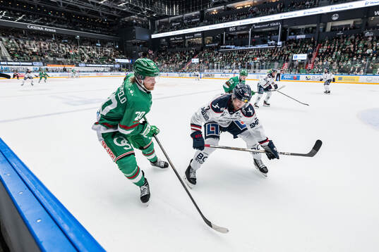 Rögles Joachim Blichfeld och Linköpings Rasmus Rissanen